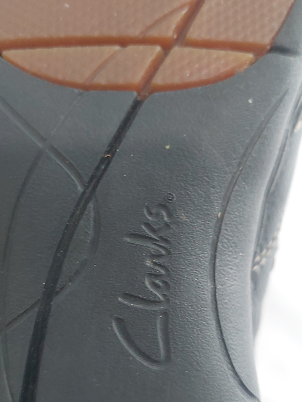 Clarks Brown Slip On Shoes Size 8 - Picture 5 of 7